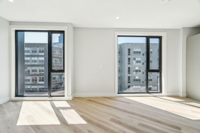 Photo - 3748 Lancaster Ave Unidad 306