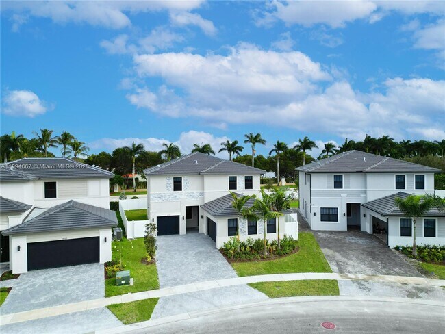 Photo - 4577 SW 173rd Ave