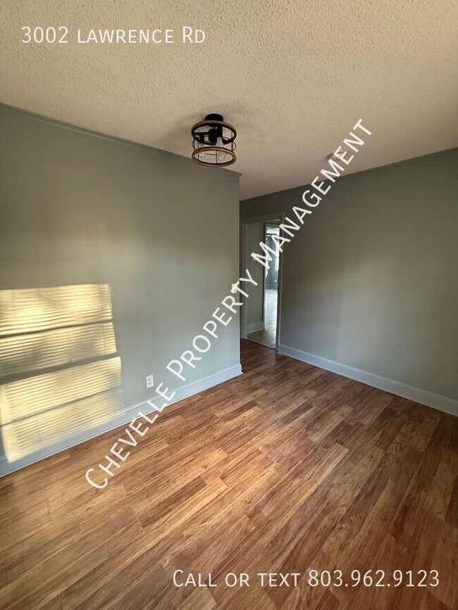 Photo - 3002 Lawrence Rd