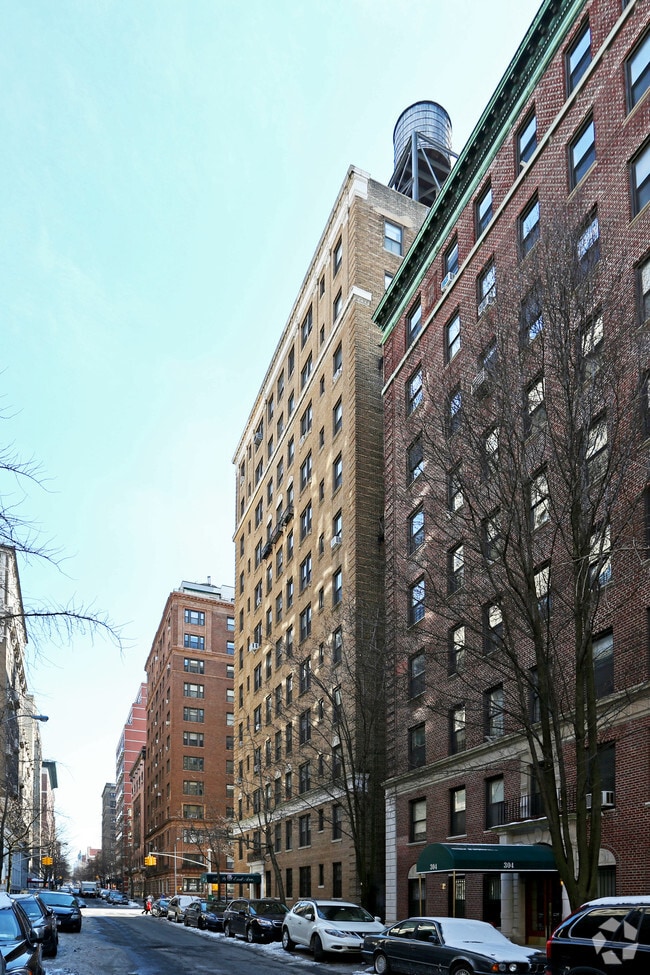 Photo - 599 West End Ave