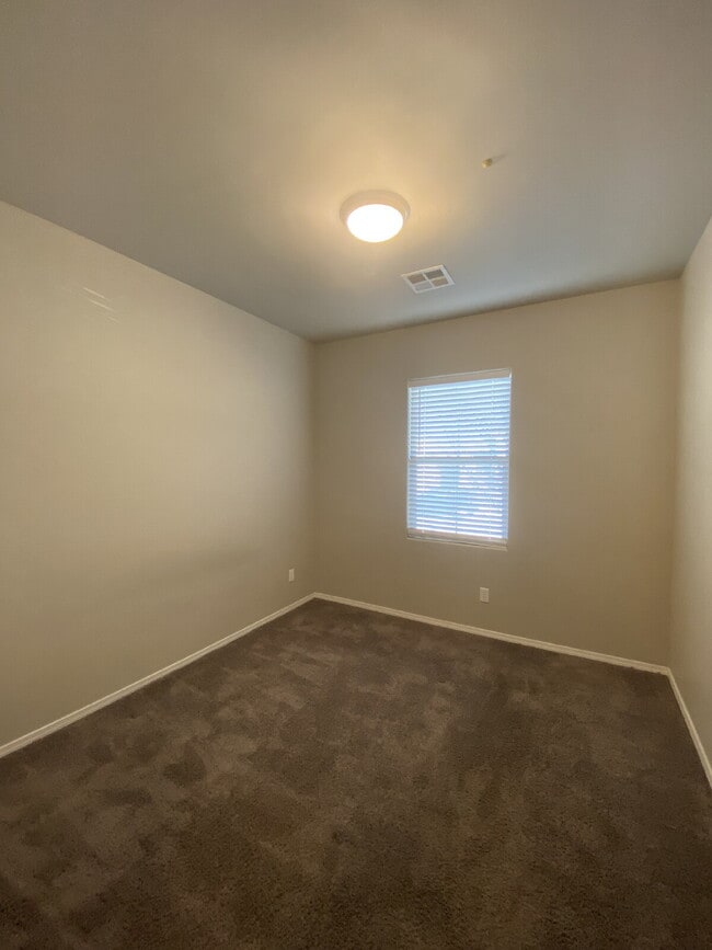 Photo - Single story 4BR/2Bath/Open Floor Plan/1907 Sqr Ft