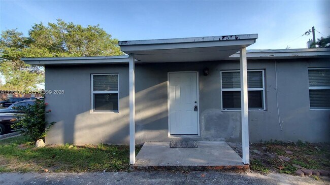 Photo - 841 NW 12th Ave Unidad 1