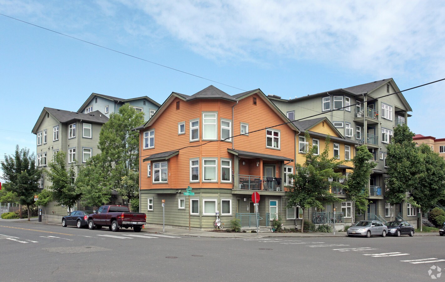 Lakeview Apartments - Lakeview Apartments