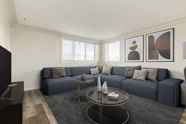 Photo - Brittany Apartments