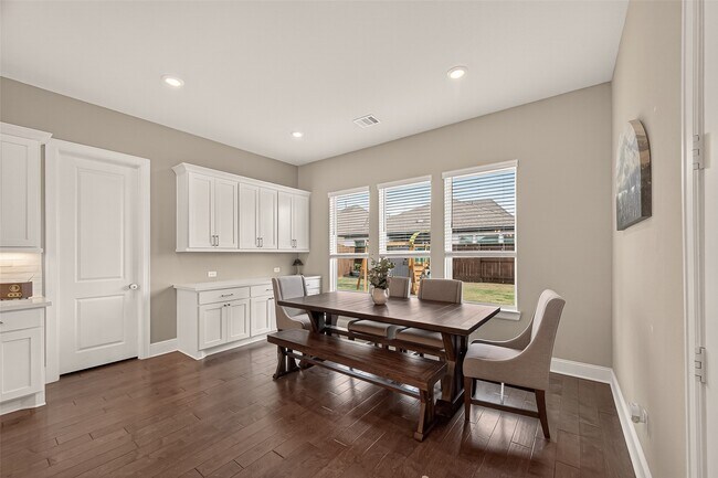 Photo - 3606 Canyon Dr