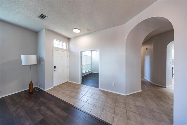 Photo - 10403 Joy Dr