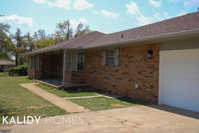 Photo - 1891 Lytal Ln