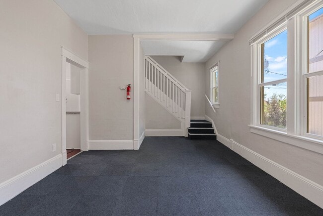 Photo - Renovated 5 Bed, 2 Bath House + Office EWU Off Campus Housing! AVAILABLE 7/20!