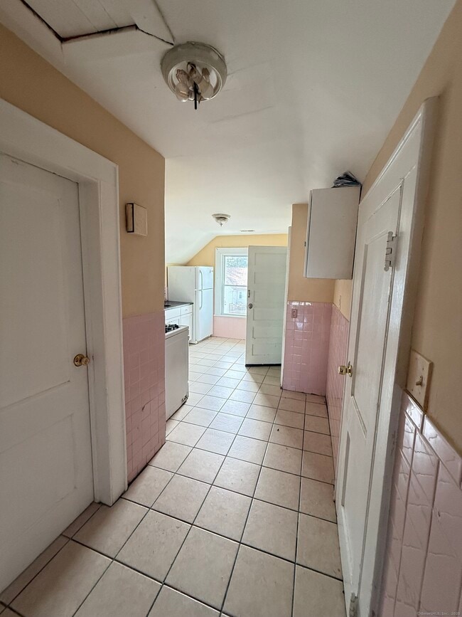 Photo - 100 Garfield Ave Unit 3 FL