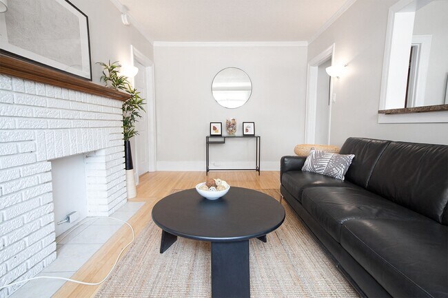 1BDR - Living Room - 195 Cathedral Apartment