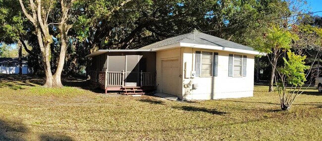 Photo - 2076 S Grandview Ave