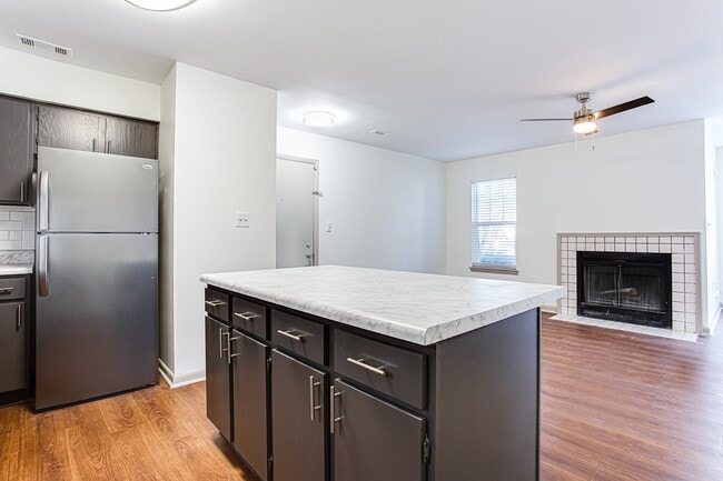 Photo - Riverwalk Vista