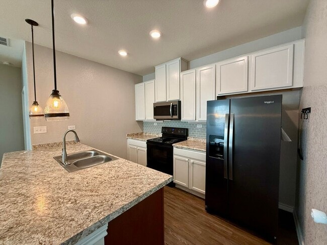 Photo - BEAUTIFUL 3-BEDROOM HOME IN WEST VILLAGE A...