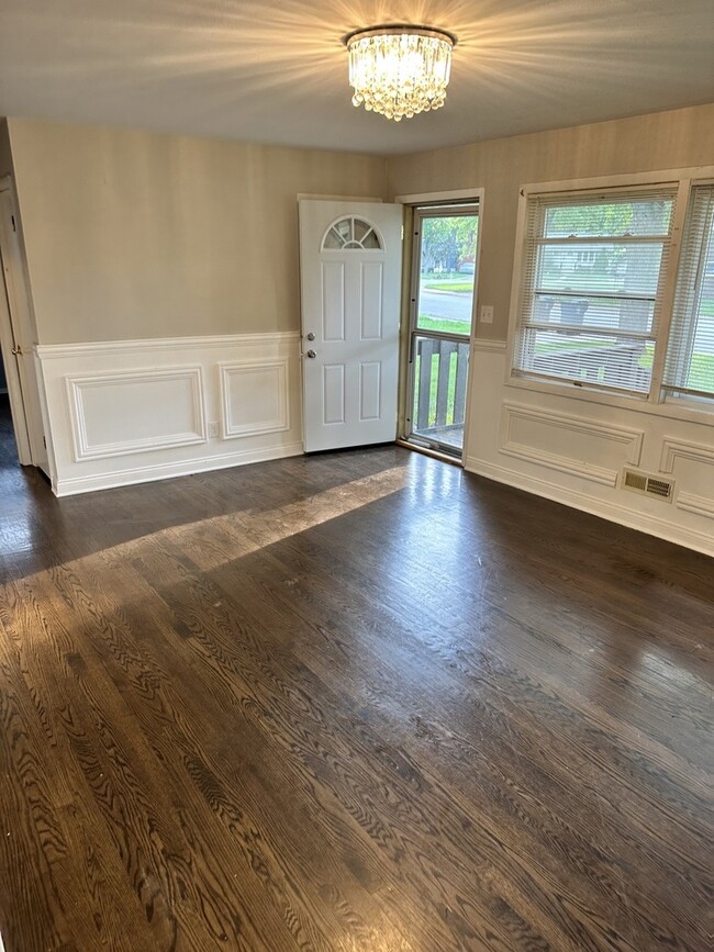 Photo - 15509 Park Ln