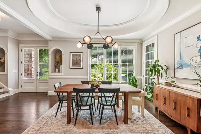 Photo - 1093 Country Ln NE