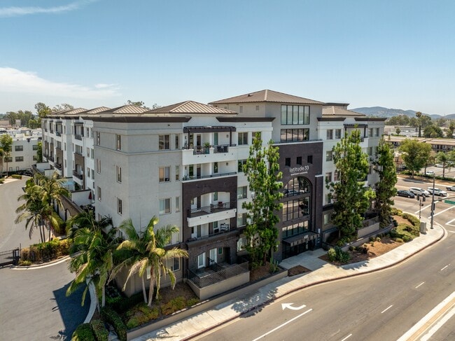 Building Photo - Latitude 33 Rental