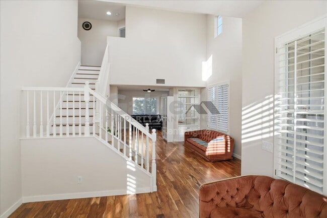 Photo - 27946 Periwinkle Ln