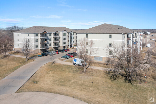 Building Photo - Haven at Parkway Apartments