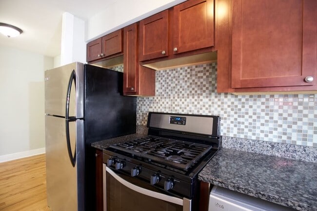 Photo - 699 Elm Pl Unit 103