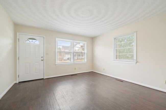 Photo - 721 Mayfield Ave