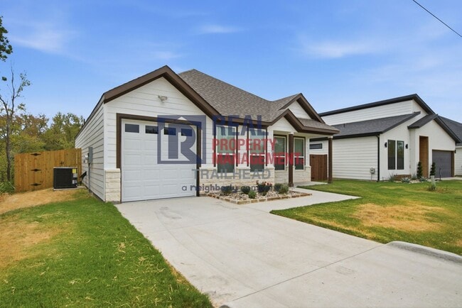 5805 Barkridge Dr