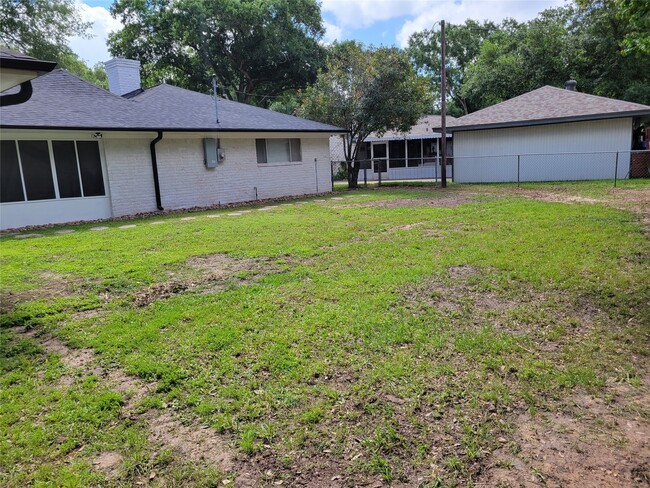 Photo - 1409 Drexel Dr