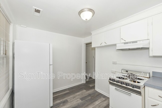 Photo - 792 Frederick St Unit Apt 4