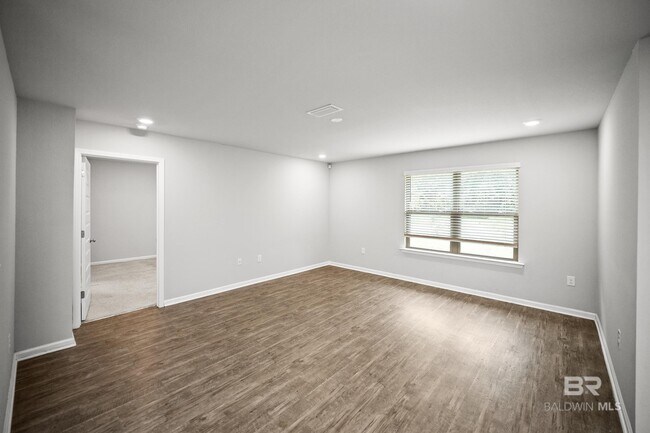 Photo - 1481 Majesty Loop