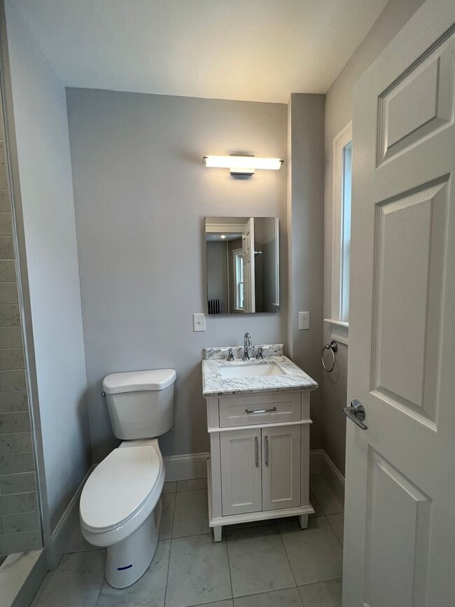 Photo - No Broker's Fee, No Last Month rent, Pets Friendly, Laundry on a Site
