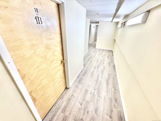 Photo - 135 W Main St Apartment Unit 1B