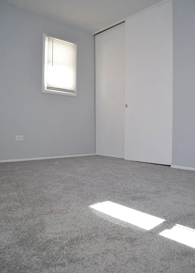 Photo - 16456 George Dr