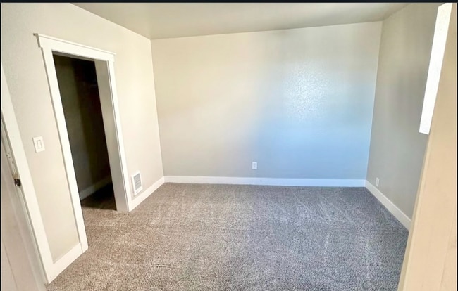 Photo - 508 W 8th St