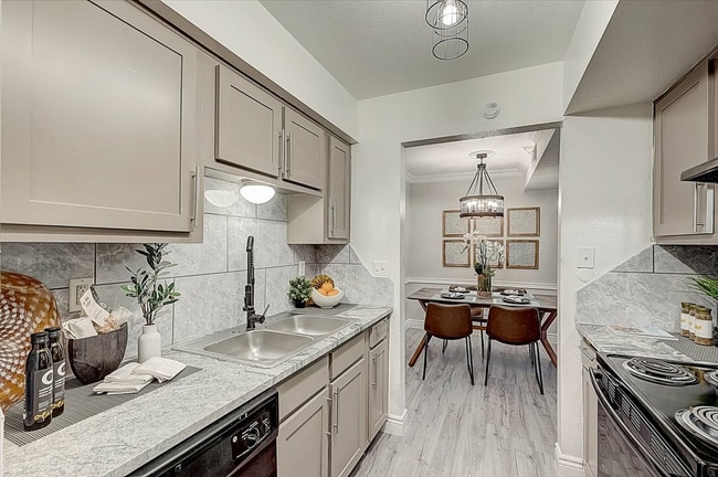 07-W Tidwell Rd, Unidad 703-009.jpg - Aspen Apartments