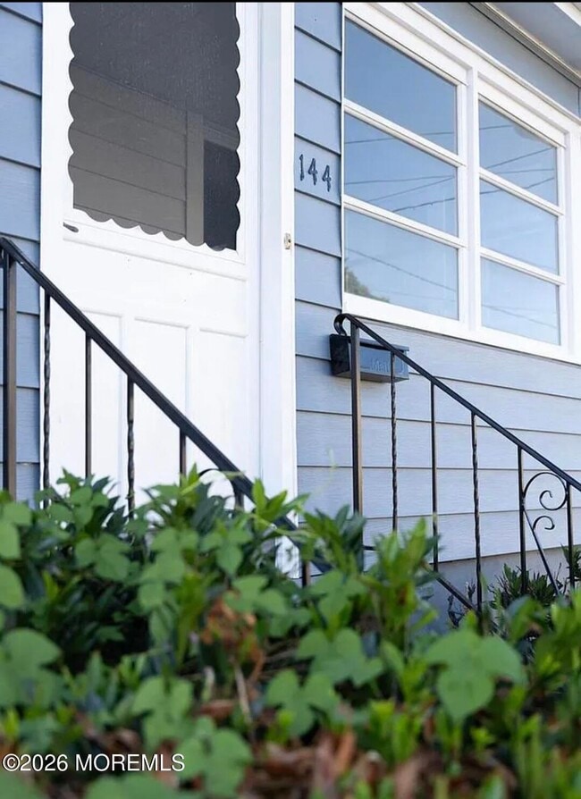 Photo - 144 Beal St