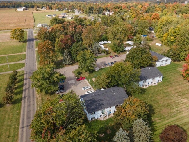 Photo - Price Apartments