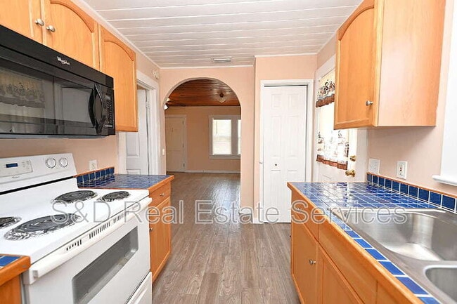 Photo - 4629 Old Rd 37