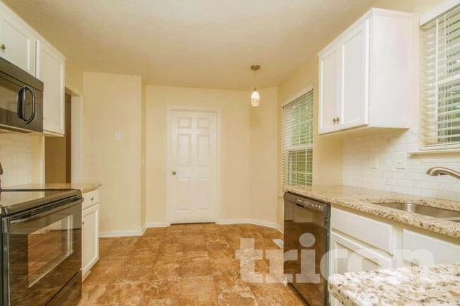 Photo - 3212 W Yorkshire Ct