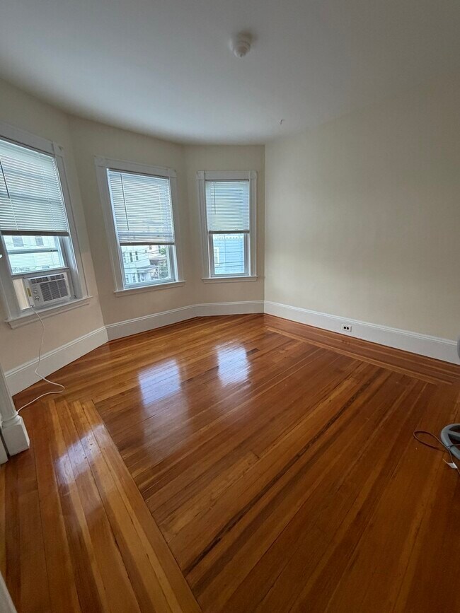 Photo - 57 Dimick St Unit 3