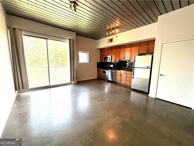 Building Photo - 620 Glen Iris Dr NE Unit 416