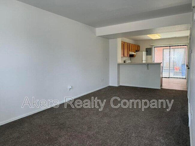 Photo - 1401 E 19th St