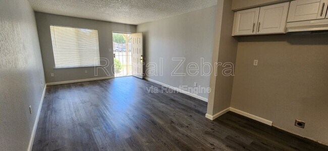 Photo - 1181 Kelso St