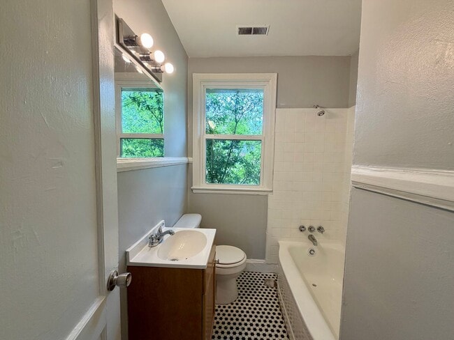 714 Miller Rd Unit 714 A
