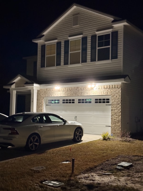 Photo - 16 Roxbury Dr