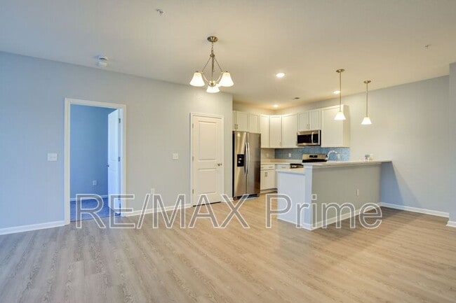 Photo - 1720 Vankar Dr Unit #205