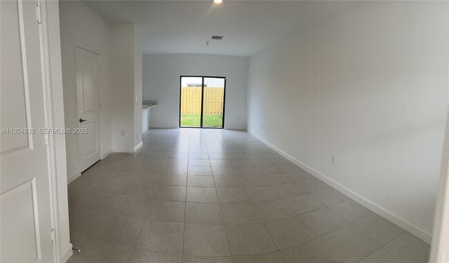 Photo - 24559 SW 119th Pl