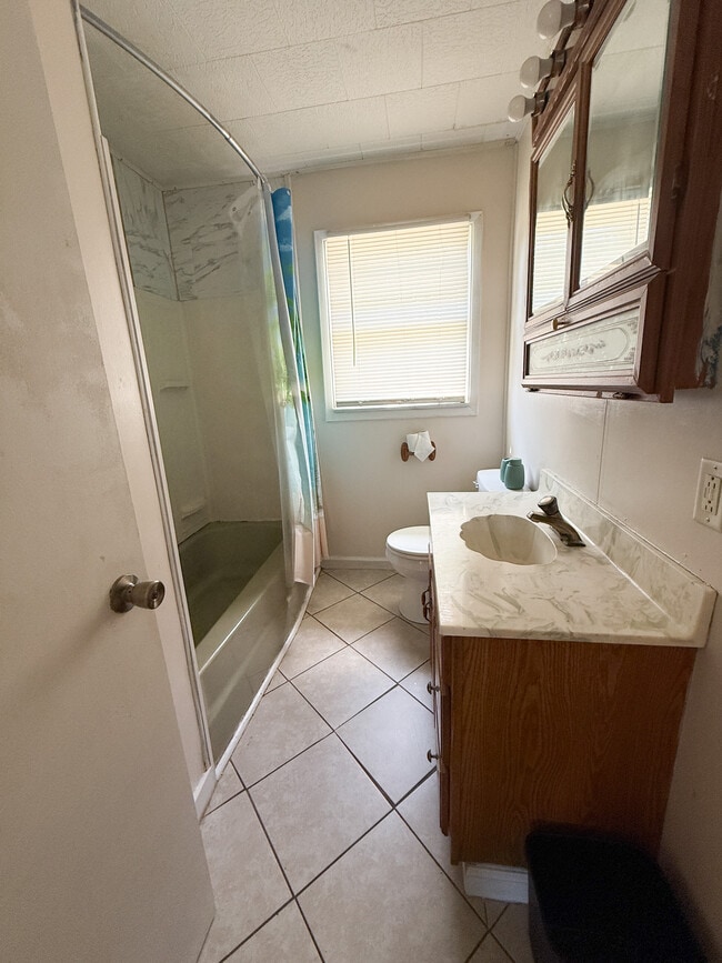 Photo - 2201 Tebeau St