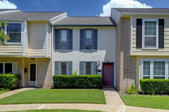 Building Photo - 10331 Longmont Dr Unit 35/2 Rental