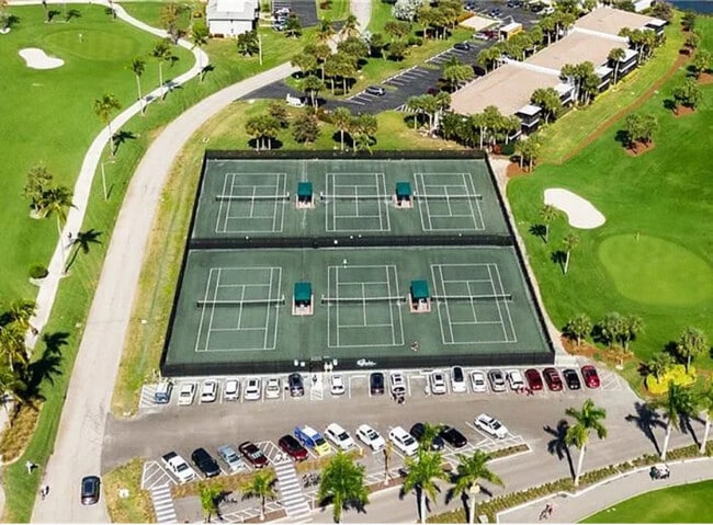 Photo - 215 Palm Dr Unidad 215-2