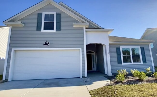 Building Photo - Four Bedroom Home in Heartstone Lakes!