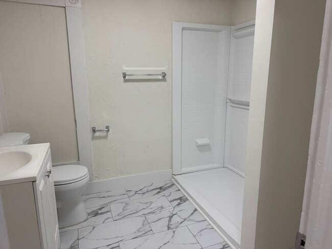 Photo - 2522 Olive St Unidad 2522 1/2 Olive St. St. Joseph, MO 64507